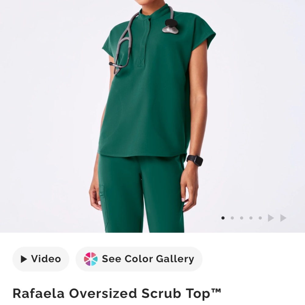 Rafaela Figs Scub top